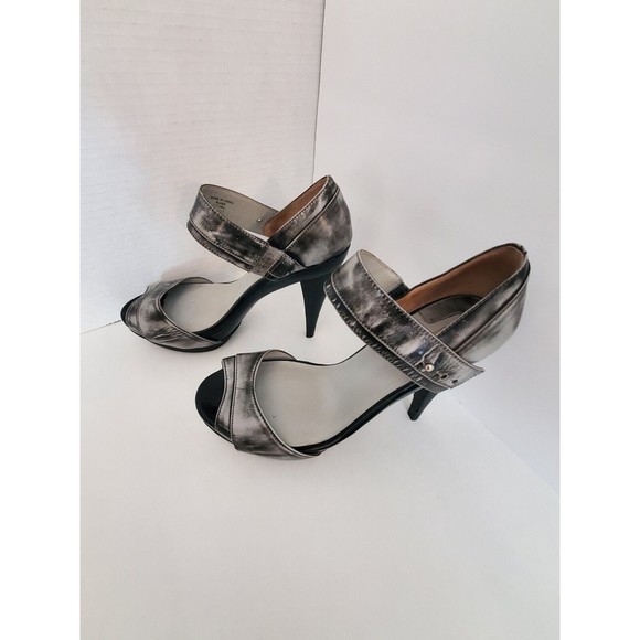 Max Studio Leather Ankle Strap Heels Gray Distressed Denim look Peekaboo toe 6.5 - Picture 5 of 10